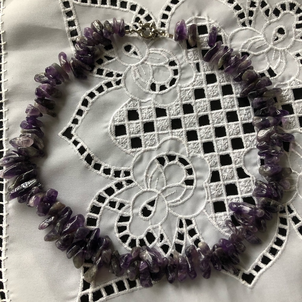 Amethyst gemstone necklace